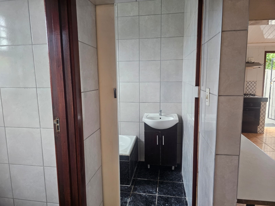 3 Bedroom Property for Sale in Lennox Estate Eastern Cape